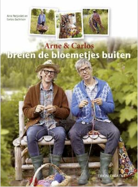 Boek: Arne en Carlos breien de bloemetjes buiten