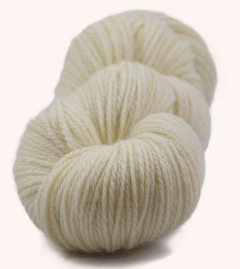 Breigaren 100% Scheerwol NM 6/3 naald 3/4 Naturel